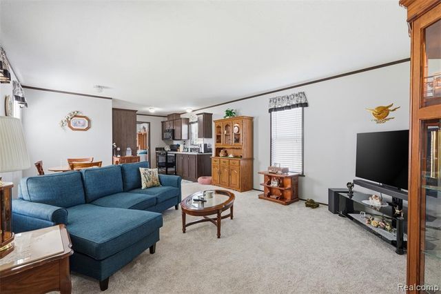 440 Flamingo Street, Rochester Hills, MI 48309