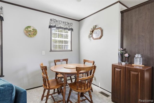 440 Flamingo Street, Rochester Hills, MI 48309