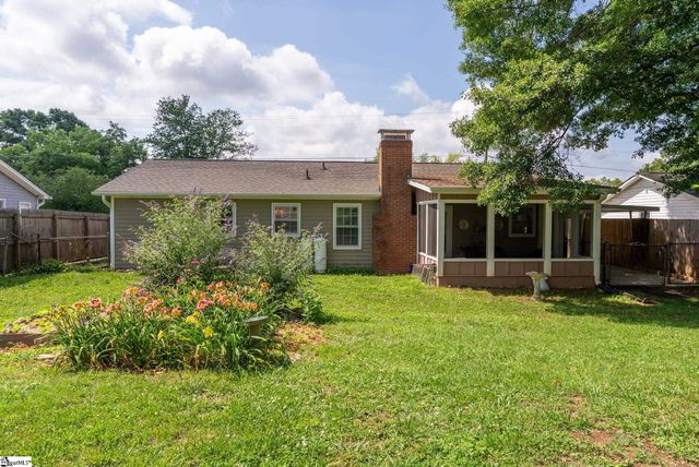 204 Rainbow Drive, Greenville, SC 29617