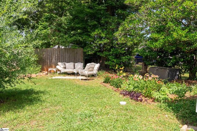 204 Rainbow Drive, Greenville, SC 29617