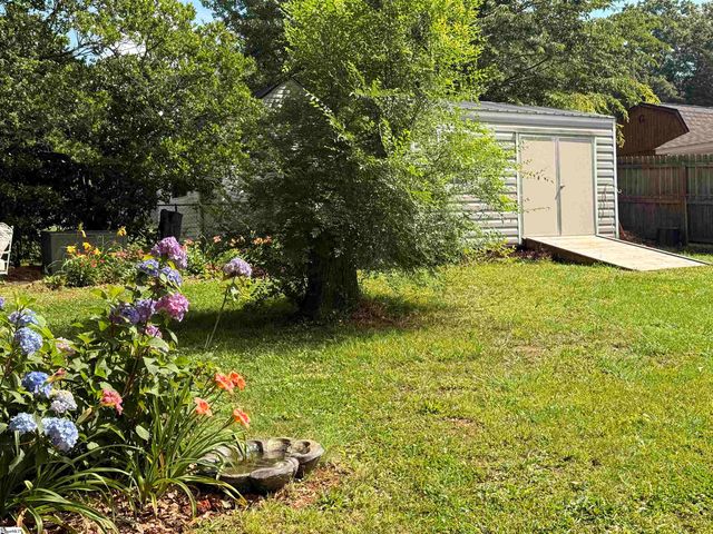 204 Rainbow Drive, Greenville, SC 29617