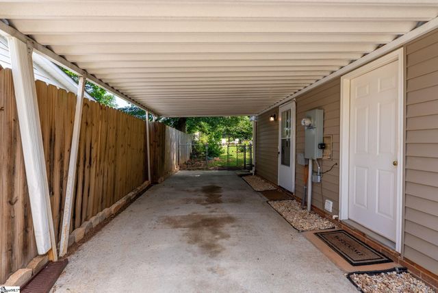204 Rainbow Drive, Greenville, SC 29617