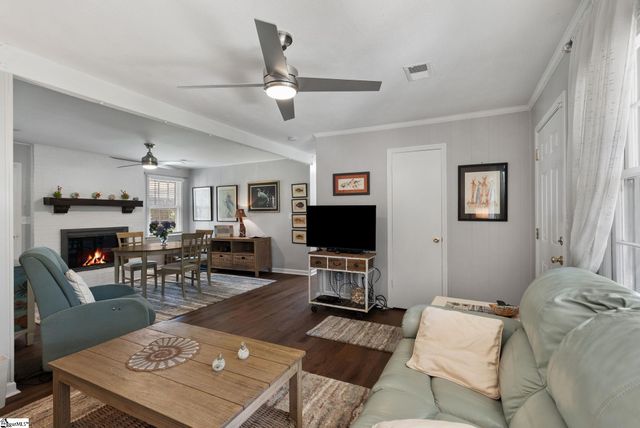 204 Rainbow Drive, Greenville, SC 29617