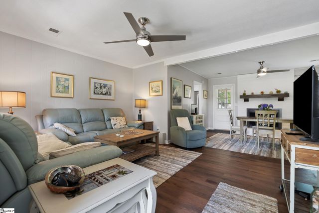 204 Rainbow Drive, Greenville, SC 29617