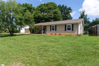 204 Rainbow Drive, Greenville, SC 29617