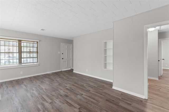 3734 Daphne Street, Houston, TX 77021