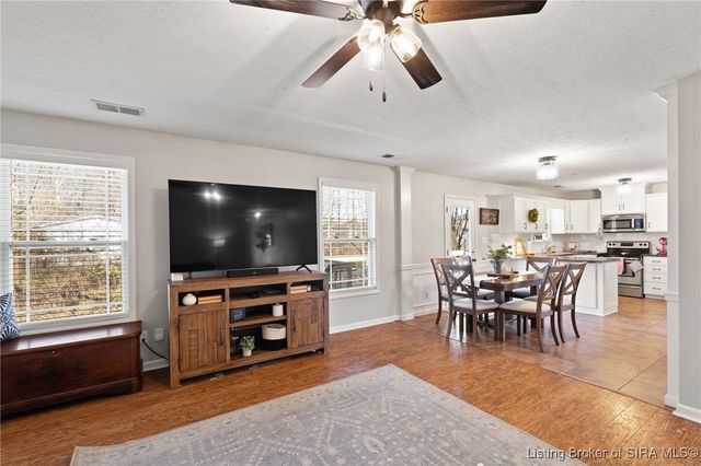 2219 Liberty Court, Jeffersonville, IN 47130