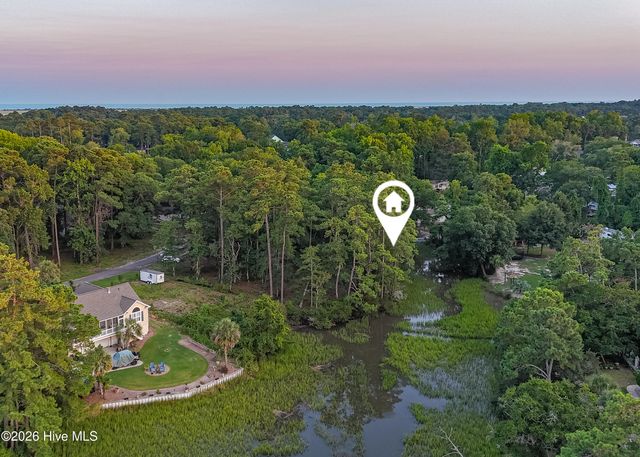 8920 Oyster Court SW, Sunset Beach, NC 28468