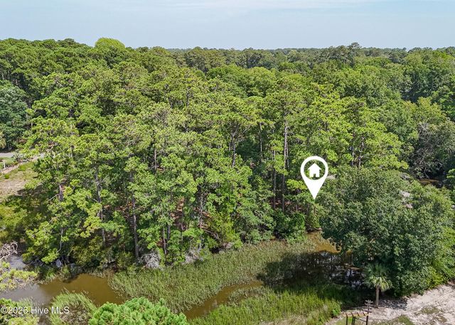 8920 Oyster Court SW, Sunset Beach, NC 28468