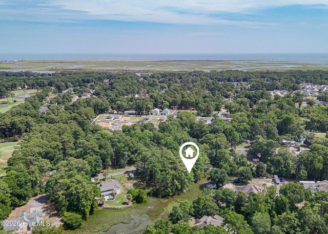 8920 Oyster Court SW, Sunset Beach, NC 28468