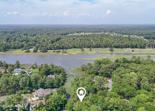8920 Oyster Court SW, Sunset Beach, NC 28468