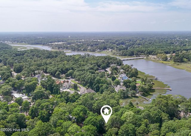 8920 Oyster Court SW, Sunset Beach, NC 28468