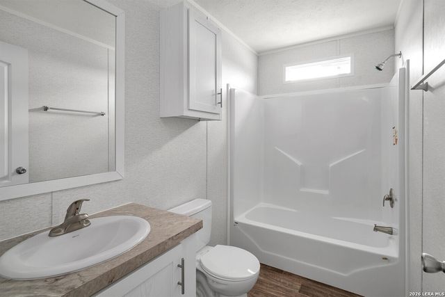 5161 CR302, Floresville, TX 78114