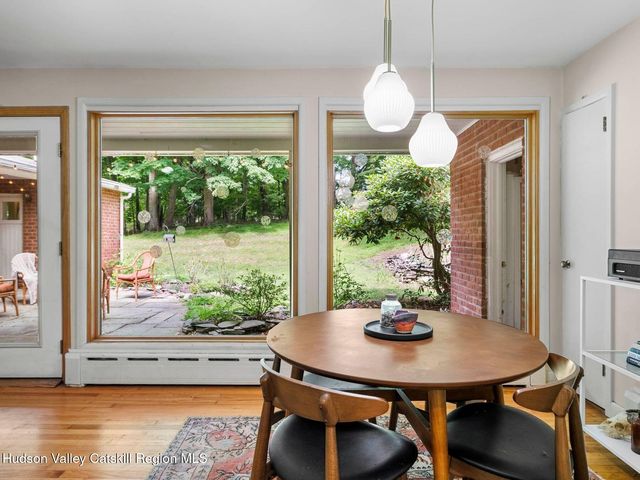 146 Flower Hill, Kingston, NY 12401