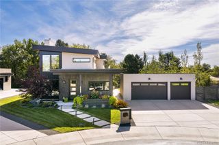 2560 Newcombe Way, Lakewood, CO 80215