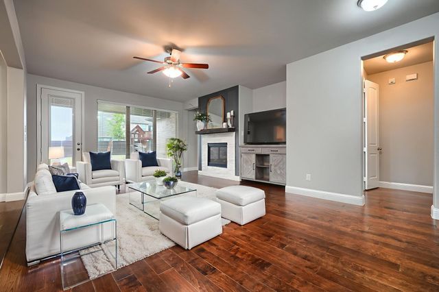 341 Sandy Creek Drive, Sunnyvale, TX 75182