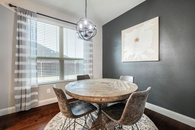 341 Sandy Creek Drive, Sunnyvale, TX 75182