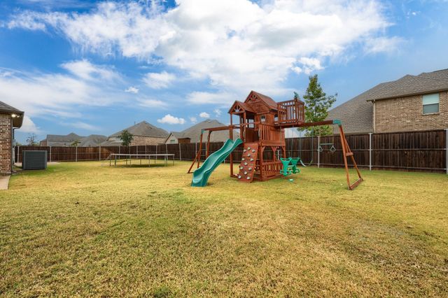 341 Sandy Creek Drive, Sunnyvale, TX 75182