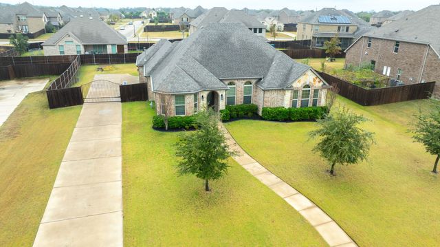 341 Sandy Creek Drive, Sunnyvale, TX 75182