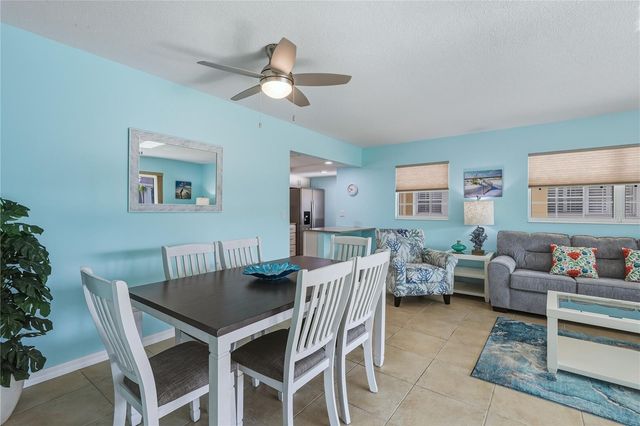 6150 MIDNIGHT PASS ROAD 26, Sarasota, FL 34242