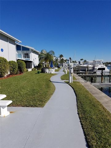 171 MEDALLION BOULEVARD B, Madeira Beach, FL 33708