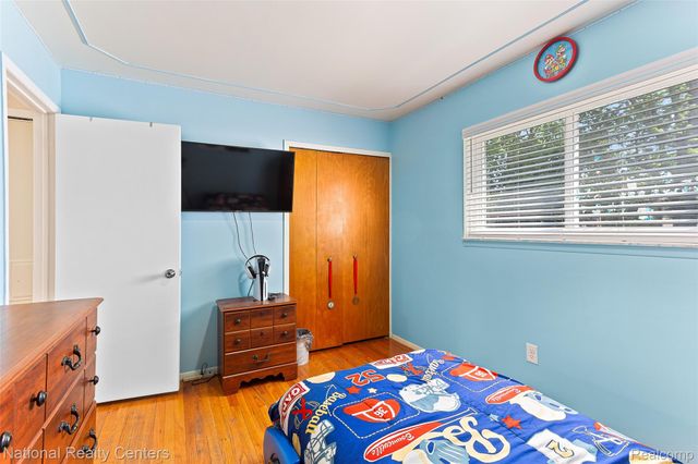 37050 Calka Drive, Sterling Heights, MI 48310