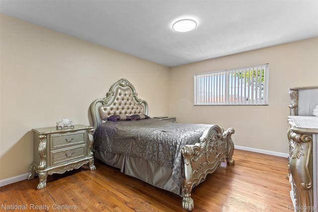 37050 Calka Drive, Sterling Heights, MI 48310