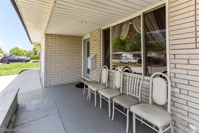 37050 Calka Drive, Sterling Heights, MI 48310