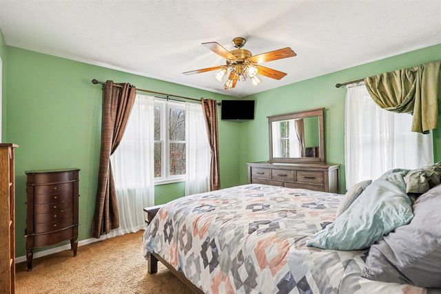 5314 W Lakewood Road, Whitehall, MI 49461