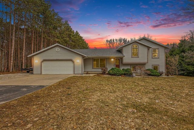 5314 W Lakewood Road, Whitehall, MI 49461