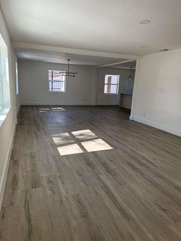 Image 19 of property listing at 581 CALLE GRANDE STREET, Ormond Beach, FL 32174