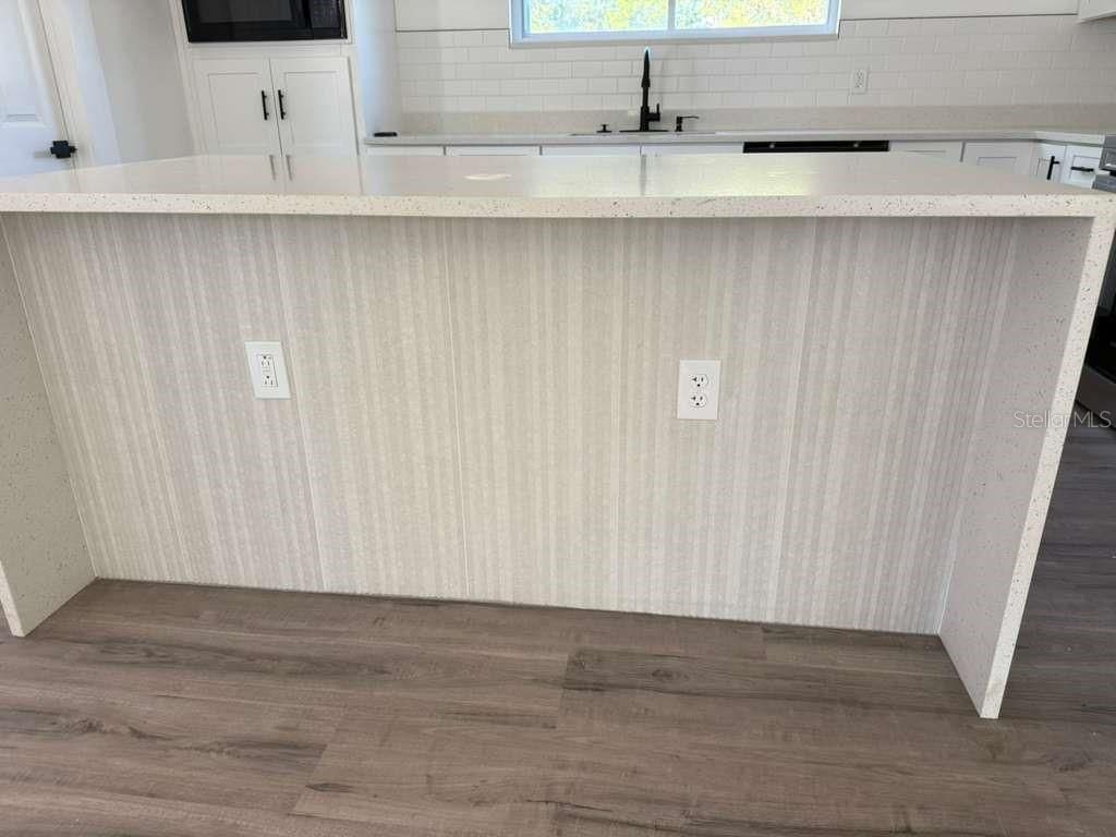 Image 27 of property listing at 581 CALLE GRANDE STREET, Ormond Beach, FL 32174