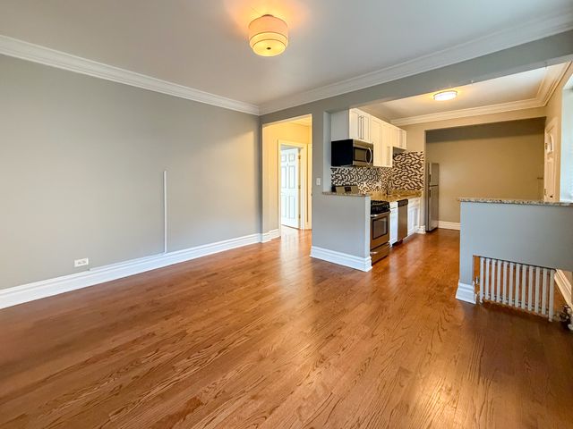 4457 N CENTRAL PARK Avenue 3, Chicago, IL 60625