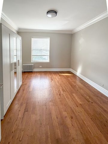 4457 N CENTRAL PARK Avenue 3, Chicago, IL 60625