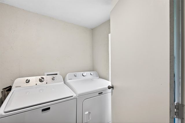 107 S Washington Street, Cleburne, TX 76031