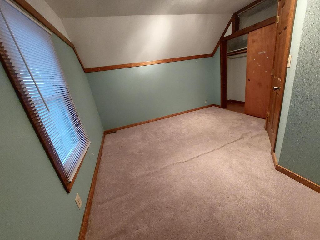 1577 E Gate DRIVE, Watertown, WI 53094