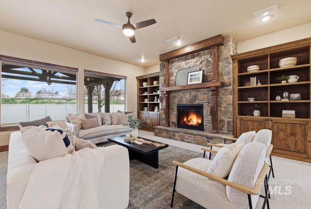 4324 W Briar Rock Ct, Eagle, ID 83616