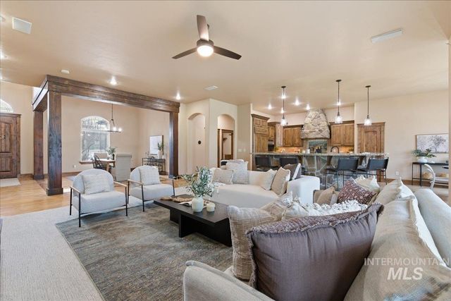 4324 W Briar Rock Ct, Eagle, ID 83616