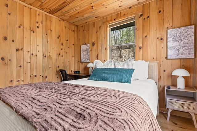 222 Icy Lane, Blue Ridge, GA 30513