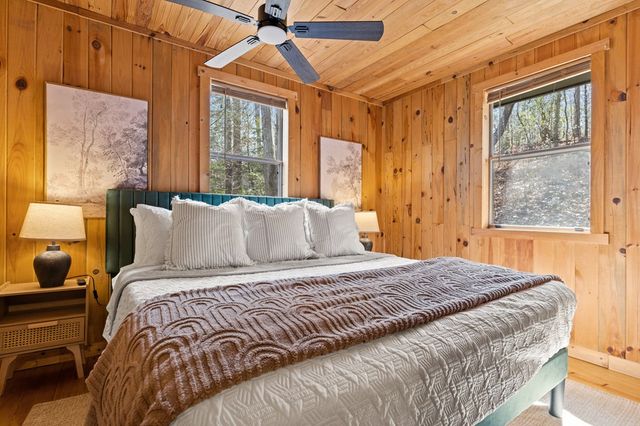 222 Icy Lane, Blue Ridge, GA 30513