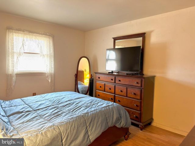 119 S WAYNE ST, Robesonia, PA 19551