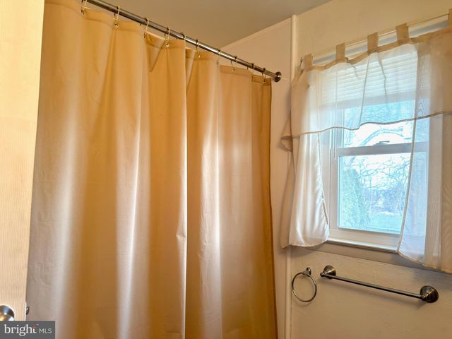 119 S WAYNE ST, Robesonia, PA 19551