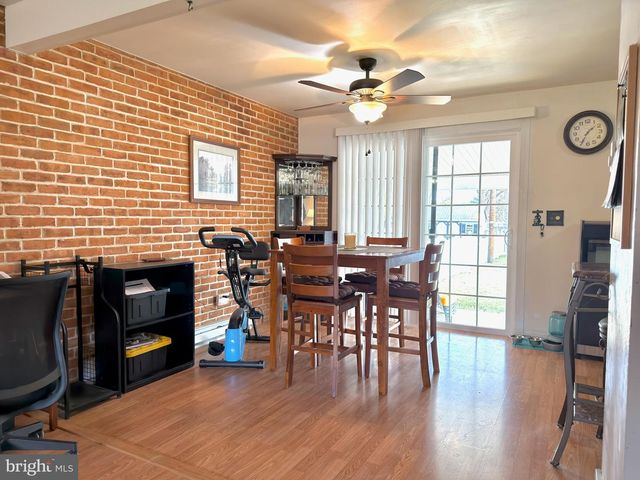 119 S WAYNE ST, Robesonia, PA 19551