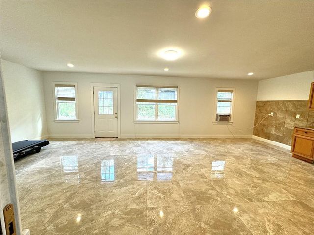 5195 Wickingham Lane, Suwanee, GA 30024