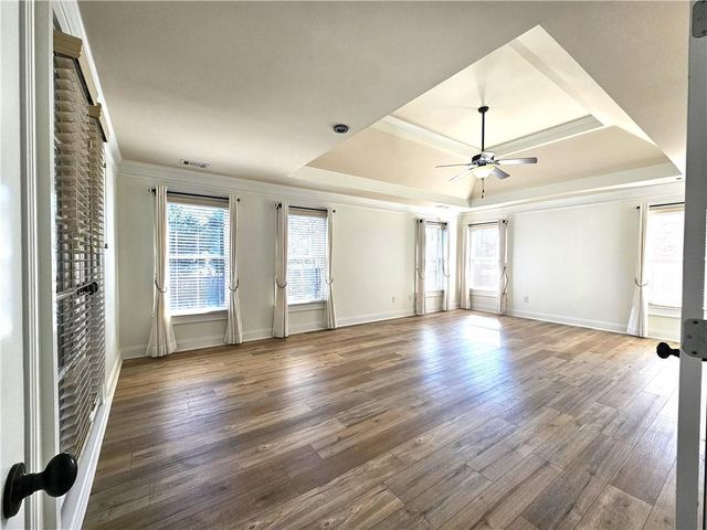 5195 Wickingham Lane, Suwanee, GA 30024