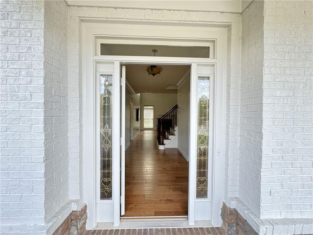 5195 Wickingham Lane, Suwanee, GA 30024