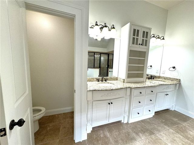 5195 Wickingham Lane, Suwanee, GA 30024