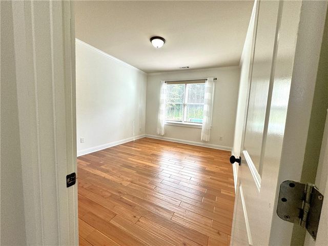 5195 Wickingham Lane, Suwanee, GA 30024
