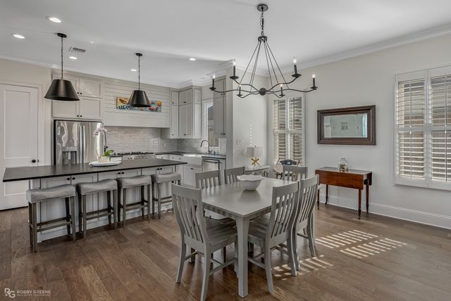 2030 Woodberry Avenue, Shreveport, LA 71106