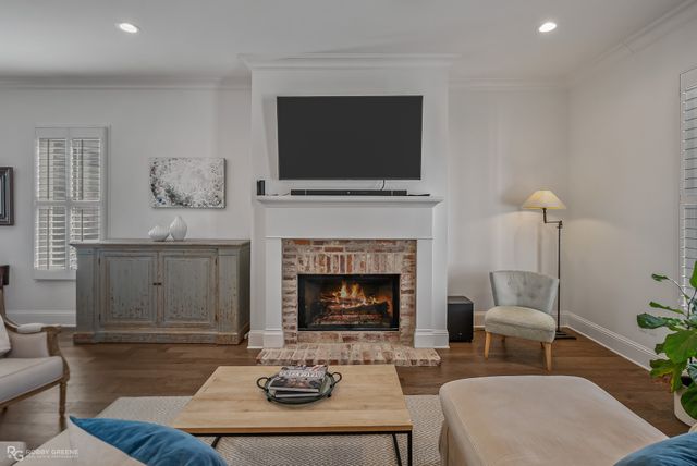 2030 Woodberry Avenue, Shreveport, LA 71106